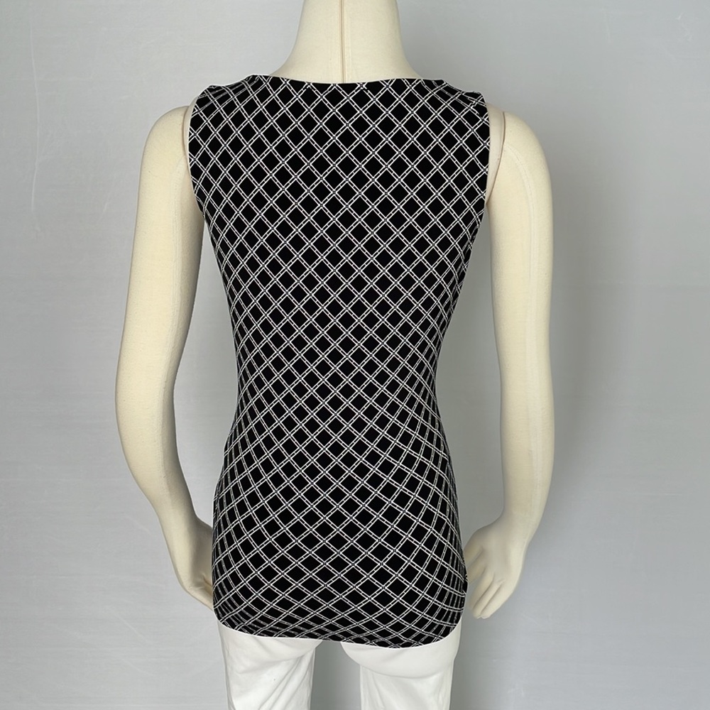 WHBM Ruffle Top Size Small - Picture 10 of 10